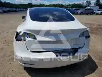 2021 Tesla Model 3 фото