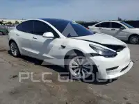 2021 Tesla Model 3 фото