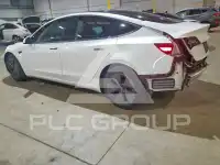 2021 Tesla Model 3 фото