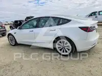 2021 Tesla Model 3 фото