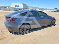 2021 Tesla Model 3 фото