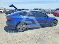 2021 Tesla Model 3 photo