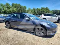 2021 Tesla Model 3 фото