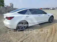 2021 Tesla Model 3 photo