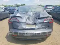 2021 Tesla Model 3 фото