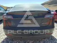 2021 Tesla Model 3 фото