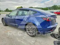 2021 Tesla Model 3 фото