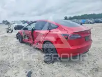 2021 Tesla Model 3 фото