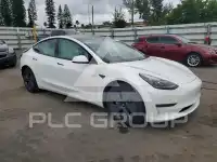 2021 Tesla Model 3 фото