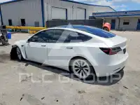 2021 Tesla Model 3 фото