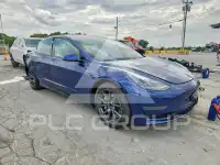 2021 Tesla Model 3 фото