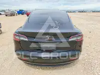 2021 Tesla Model 3 photo