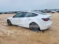2021 Tesla Model 3 фото