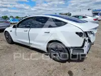 2021 Tesla Model 3 фото