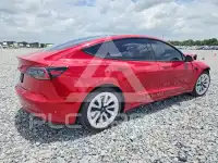 2021 Tesla Model 3 фото