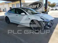 2021 Tesla Model 3 фото