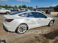 2021 Tesla Model 3 фото