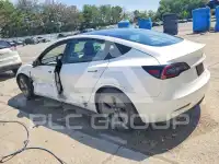 2021 Tesla Model 3 фото