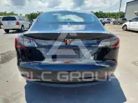 2021 Tesla Model 3 фото