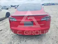 2021 Tesla Model 3 фото