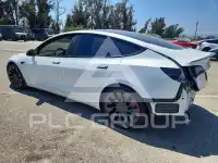 2021 Tesla Model 3 фото