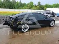 2021 Tesla Model 3 фото