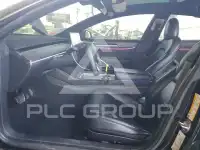 2021 Tesla Model 3 фото