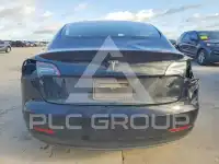 2021 Tesla Model 3 фото