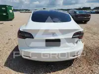 2021 Tesla Model 3 photo