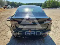 2021 Tesla Model 3 фото