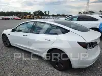 2021 Tesla Model 3 фото