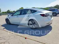 2021 Tesla Model 3 фото