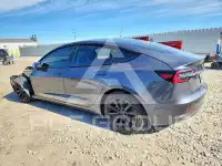 2021 Tesla Model 3 фото
