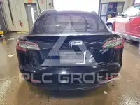2021 Tesla Model 3 фото