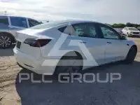 2021 Tesla Model 3 фото