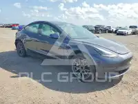2021 Tesla Model 3 фото