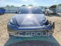 2021 Tesla Model 3 фото