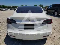 2021 Tesla Model 3 фото