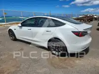 2021 Tesla Model 3 фото