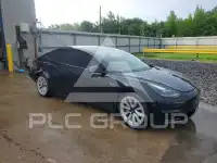 2021 Tesla Model 3 фото