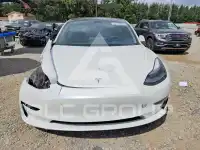 2021 Tesla Model 3 фото