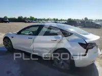 2021 Tesla Model 3 фото