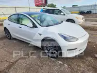 2021 Tesla Model 3 фото