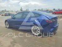 2021 Tesla Model 3 фото