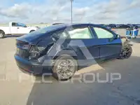 2021 Tesla Model 3 фото