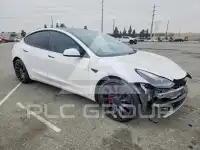 2021 Tesla Model 3 фото