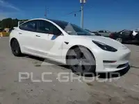 2021 Tesla Model 3 фото