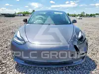 2021 Tesla Model 3 photo