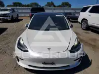 2021 Tesla Model 3 фото