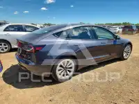 2021 Tesla Model 3 photo